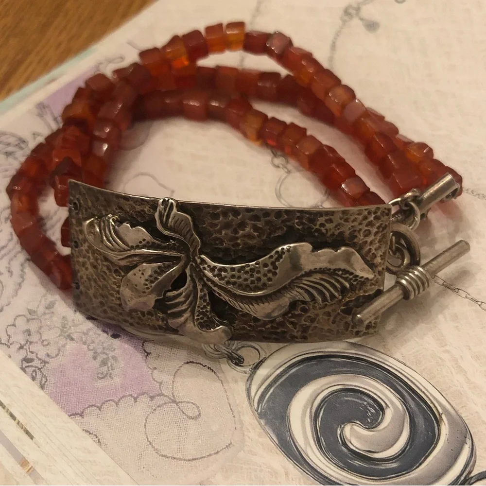 Rare Silpada Triple Strand Carnelian Sterling Silver Toggle Clasp Bracelet N0880 - Picture 11 of 16